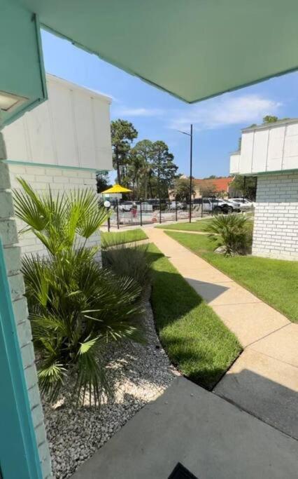 Gulf Shores Getaway Steps Away From The Pool! Exterior photo